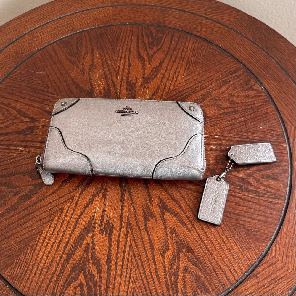 Coach Metallic Zip Around Wallet – Women’s (Silver)